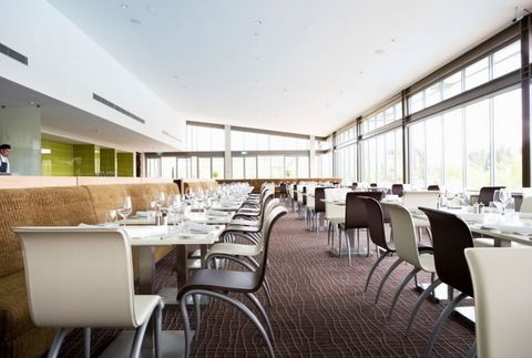Crowne Plaza Hunter Valley - Northern Rivers Accommodation 7