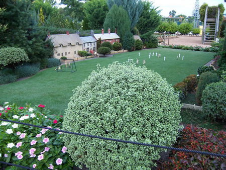 Abingdon Miniature Village - Northern Rivers Accommodation 1