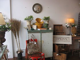 SavvyShopTours - Northern Rivers Accommodation 0