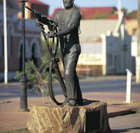 Miners Monument - Northern Rivers Accommodation