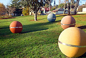 Sculpture Trail - Great Western Tiers - Northern Rivers Accommodation 0