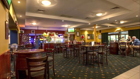 Canberra Irish Club - Northern Rivers Accommodation 1