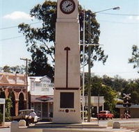 Goomeri War Memorial Clock - Northern Rivers Accommodation