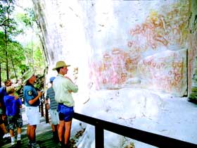 The Art Gallery - Northern Rivers Accommodation 0