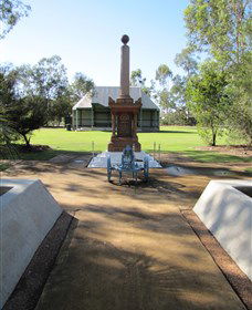 Mitchell War Memorial - Northern Rivers Accommodation 0