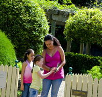 Redlands IndigiScapes Centre - Northern Rivers Accommodation
