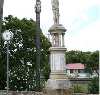 Forest Hill War Memorial - Northern Rivers Accommodation
