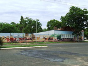 Augathella Murals - Northern Rivers Accommodation 0