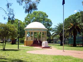 Kingaroy Memorial Park - Northern Rivers Accommodation 0