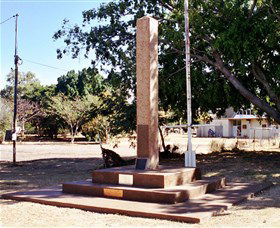 Mount Isa Memorial Cenotaph - Northern Rivers Accommodation 0