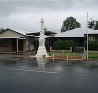Finch Hatton War Memorial - Northern Rivers Accommodation