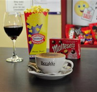 Mansfield Armchair Cinema - Northern Rivers Accommodation