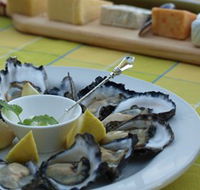 Oyster Shed on Wray Street - Northern Rivers Accommodation