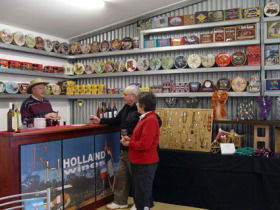 Holland Wines - Northern Rivers Accommodation 2