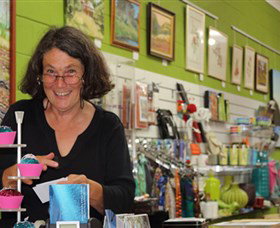 Artists On Parade Art Gallery - Northern Rivers Accommodation 0