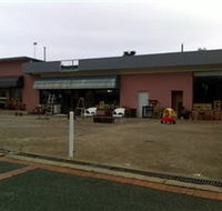Ross Relics Yass - Northern Rivers Accommodation
