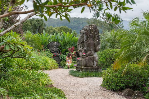 Crystal Castle & Shambhala Gardens - Northern Rivers Accommodation 4
