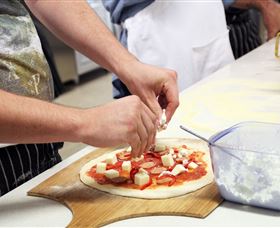 Vesuvio WoodFire Cooking Classes - Northern Rivers Accommodation 4