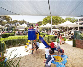 Newport Arms Hotel - Northern Rivers Accommodation 1