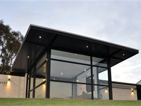 Bekkers Wine - Northern Rivers Accommodation 0