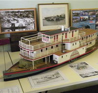 Wentworth Model Paddlesteamer Display - Northern Rivers Accommodation