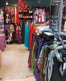 Earth Spirit Natures Clothing And Giftware - Northern Rivers Accommodation 1
