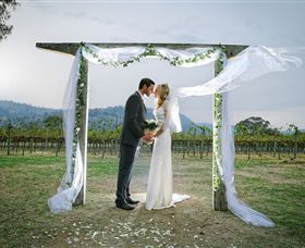 Amulet Vineyard And Beechworth Cider - Northern Rivers Accommodation 1