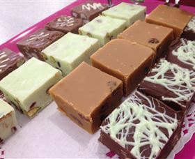 Taylors Sweets And Treats - Northern Rivers Accommodation 7