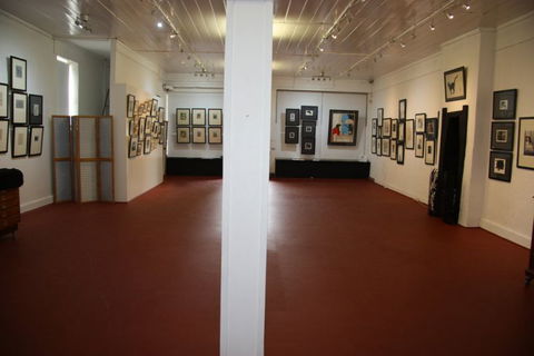 FyreGallery - Northern Rivers Accommodation 7