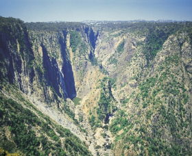 Wollomombi Falls - Northern Rivers Accommodation 1