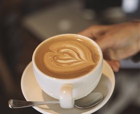 Estabar Gelati And Espresso Bar - Northern Rivers Accommodation 1