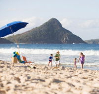 Fingal Bay Beach - Northern Rivers Accommodation