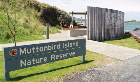 Muttonbird Island Outdoor Learning Space - Northern Rivers Accommodation 0