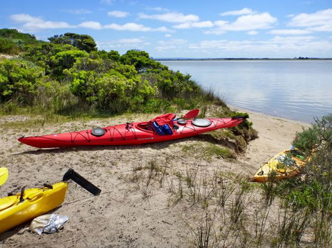 Canoe The Coorong - Northern Rivers Accommodation 9