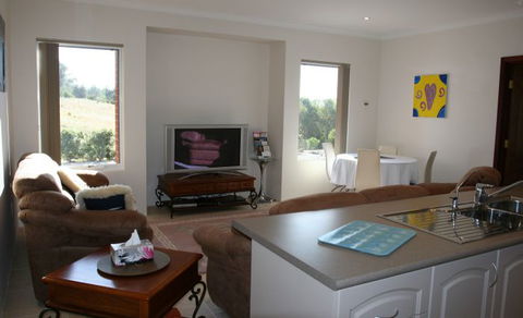 Brigadoon Retreat - Northern Rivers Accommodation 0