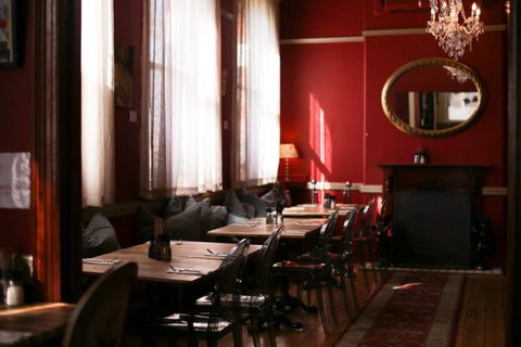 Farmers Arms Hotel & Art Suites Daylesford - Northern Rivers Accommodation 20