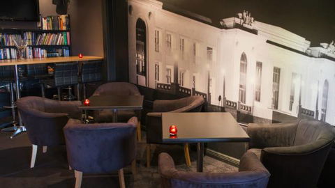 Polit Bar - Northern Rivers Accommodation 0
