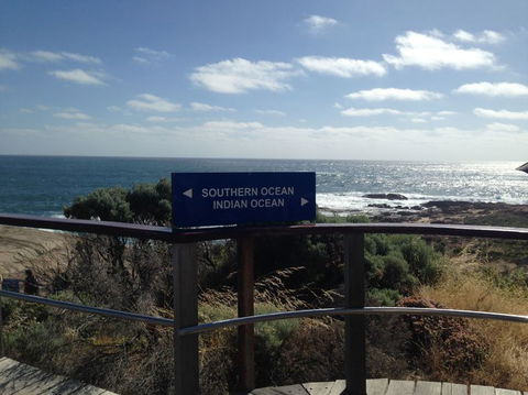 Margaret River, Caves, Wine And Cape Leeuwin Lighthouse Tour From Perth - Northern Rivers Accommodation 9