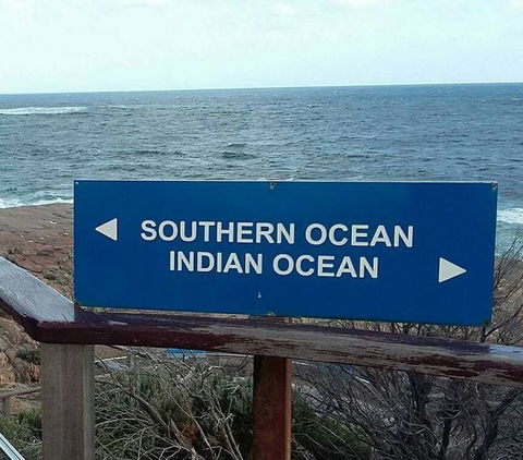 Margaret River, Caves, Wine And Cape Leeuwin Lighthouse Tour From Perth - Northern Rivers Accommodation 3