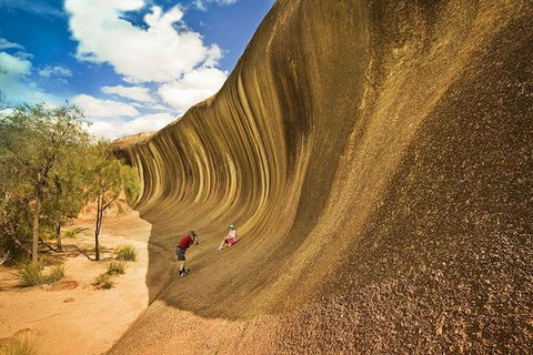Full-Day Wave Rock & Historic York - Northern Rivers Accommodation 2