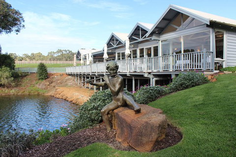 Private Custom Margaret River Tour - Northern Rivers Accommodation 9