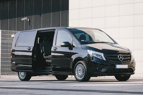 Private Perth International Airport Round-Trip Transfer - Northern Rivers Accommodation 0