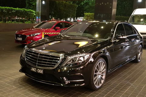 Private Airport Transfer In Melbourne City In Luxury Vehicles - Northern Rivers Accommodation 8