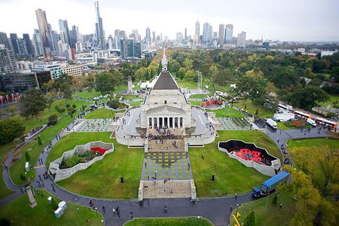 Shrine Of Remembrance: Tour And A Tiffin - Northern Rivers Accommodation 1