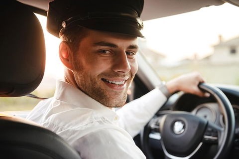 Transfer In Private Minivan From Melbourne City Downtown To Airport - Northern Rivers Accommodation 3