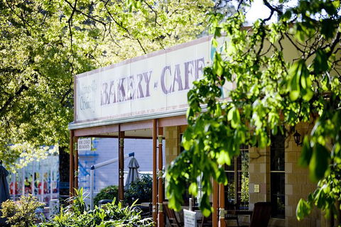 Lake Mountain Snow Trip Including Yarra Valley Chocolaterie From Melbourne - Northern Rivers Accommodation 6