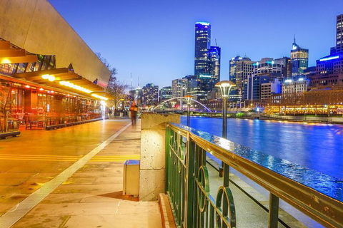 Melbourne By Night - Northern Rivers Accommodation 4