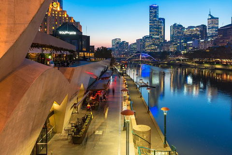 Melbourne By Night - Northern Rivers Accommodation 7