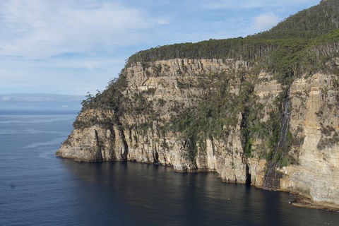 North Bruny Island Day Sail - Northern Rivers Accommodation 6