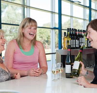 Barossa and Hahndorf Day Trip from Adelaide Including Wine Tasting and Lunch